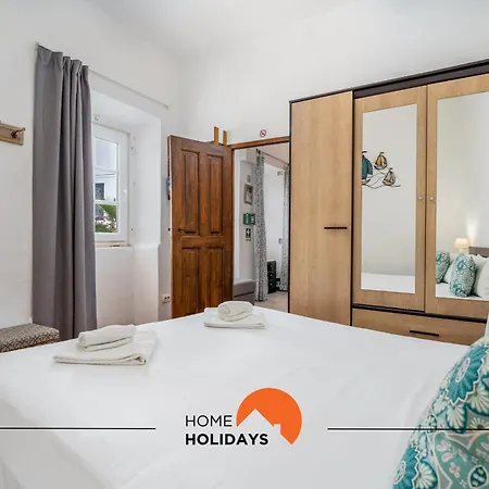 #237 Vivenda Lilia By Holidays بيت للعطل