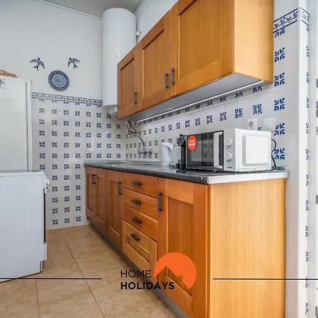 #237 Vivenda Lilia By Holidays بيت للعطل